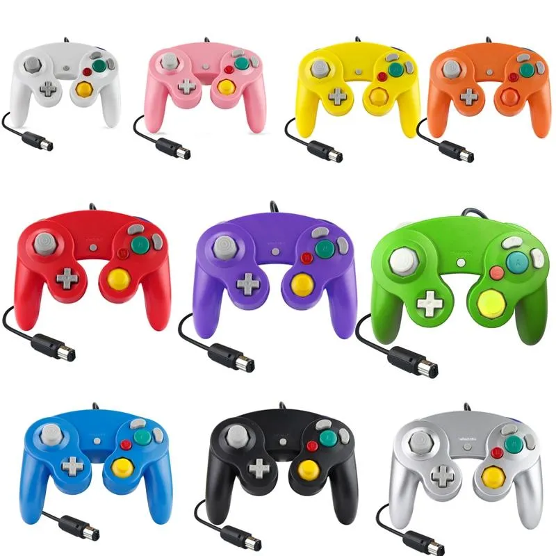 2 Pieces Wired Vibrating Game Controller for Nintendo Wii / Gc