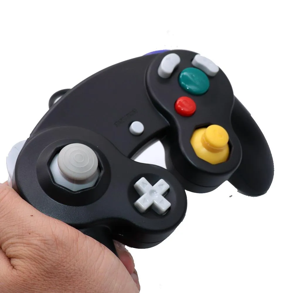 2 Pieces Wired Vibrating Game Controller for Nintendo Wii / Gc