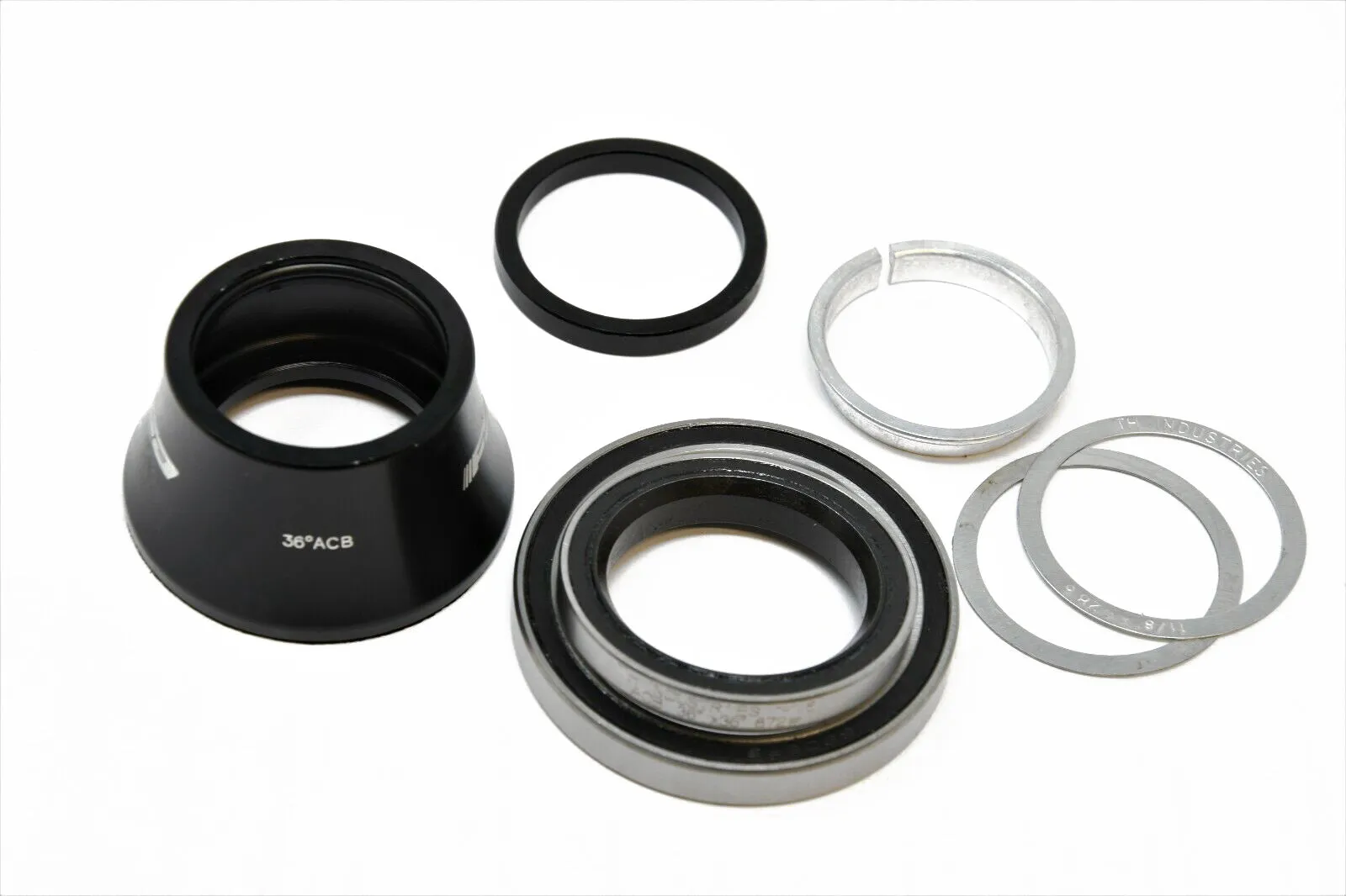 FSA Orbit 1 1/8" - 1.5" Integrated Tapered Head Set - 42mm   52mm Bearing